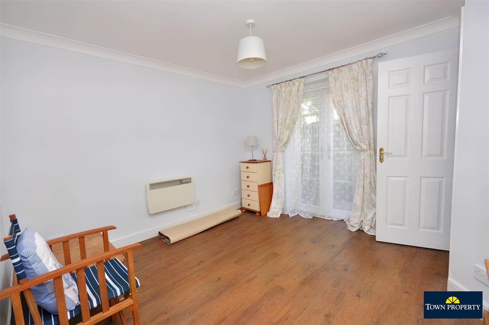 Property Details for Lismore Road, Eastbourne Town Property Estate